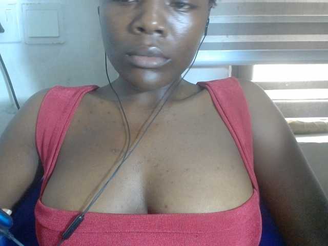 Beachxgirl live cam on BongaCams