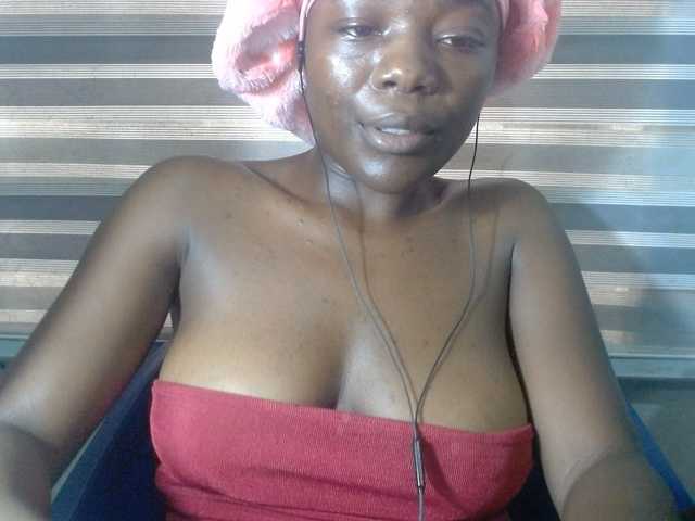 Beachxgirl live cam on BongaCams