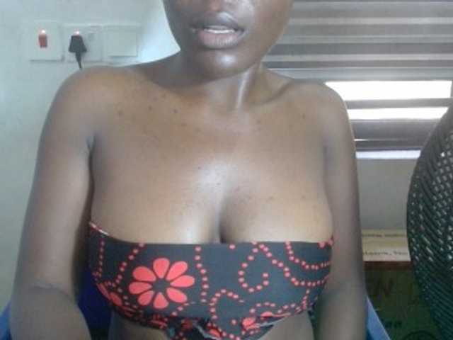 Beachxgirl live cam on BongaCams