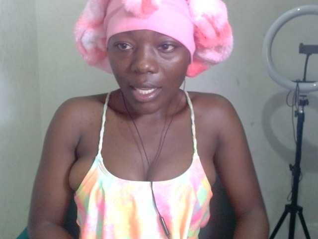 Beachxgirl live cam on BongaCams