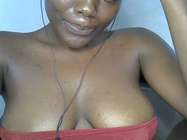 Beachxgirl live cam on BongaCams