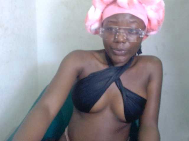Beachxgirl live cam on BongaCams