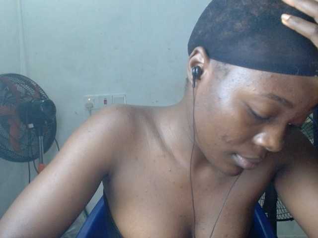 Beachxgirl live webcam show