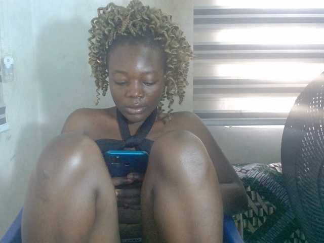 Beachxgirl live cam on BongaCams