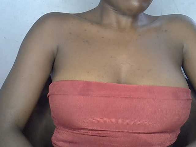 Beachxgirl live cam on BongaCams
