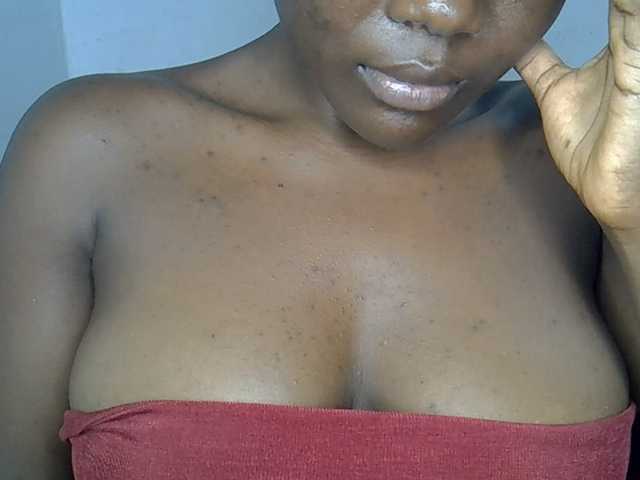Beachxgirl live cam on BongaCams