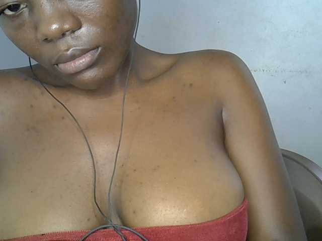 Beachxgirl live cam on BongaCams