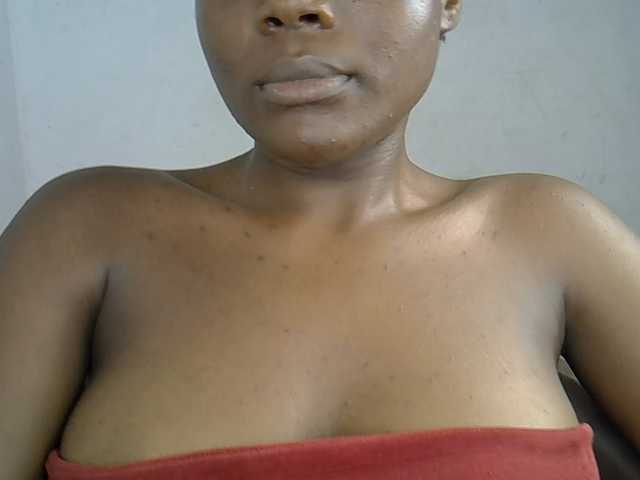 Beachxgirl live cam on BongaCams