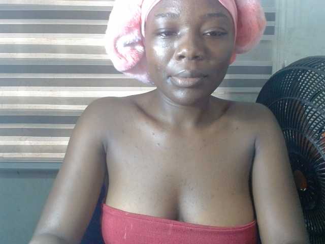 Beachxgirl live cam on BongaCams