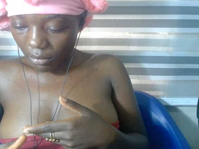 Beachxgirl live webcam show