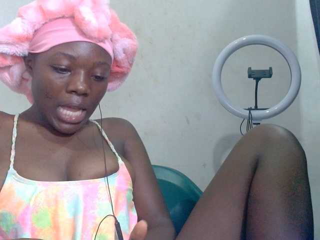 Beachxgirl live webcam show