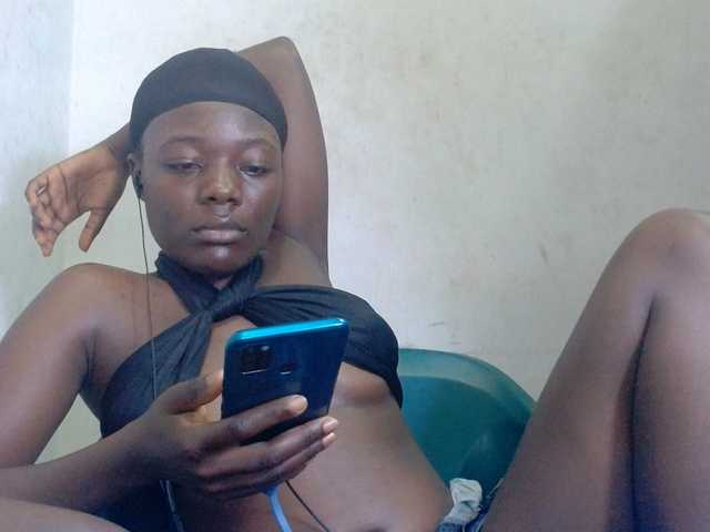 Beachxgirl live webcam show