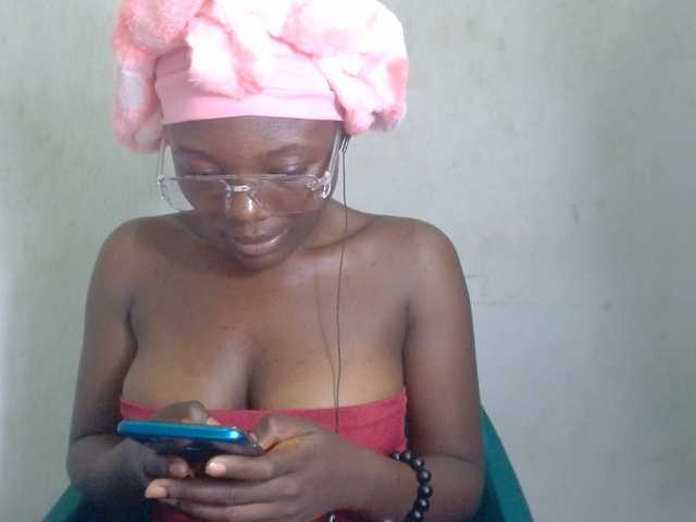 Beachxgirl live cam on BongaCams
