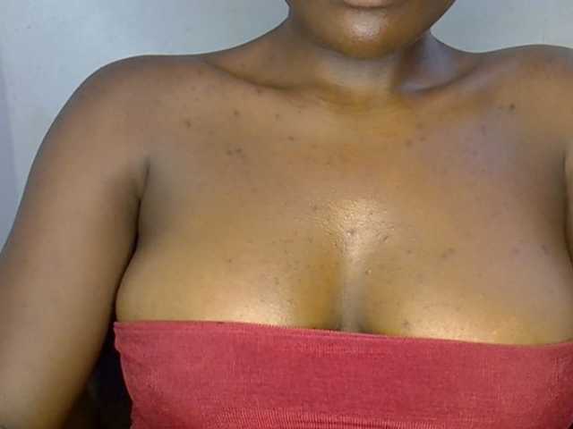 Beachxgirl live cam on BongaCams