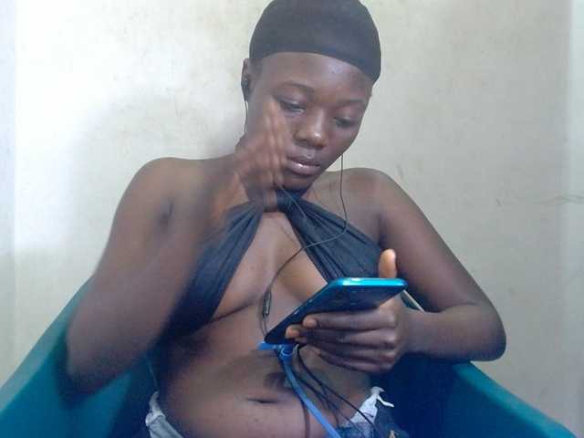 Beachxgirl live cam on BongaCams
