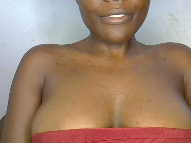 Beachxgirl live cam on BongaCams