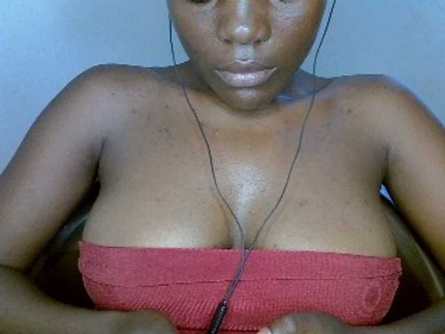 Beachxgirl live cam on BongaCams