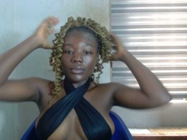 Beachxgirl live cam on BongaCams