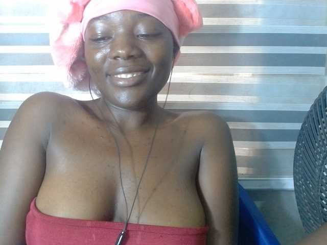 Beachxgirl live webcam show