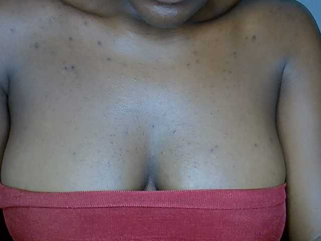 Beachxgirl live cam on BongaCams