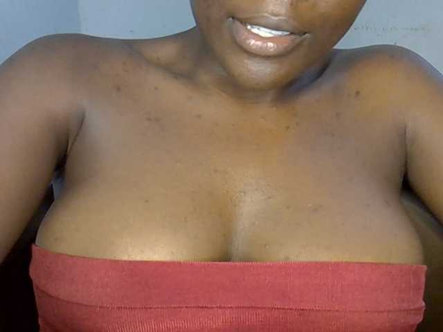 Beachxgirl live cam on BongaCams