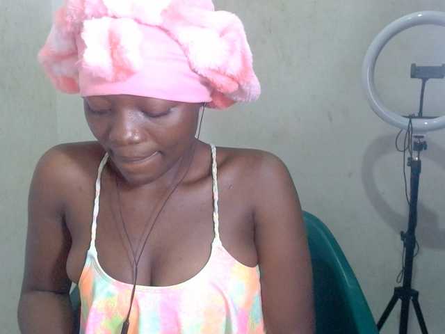 Beachxgirl live cam on BongaCams