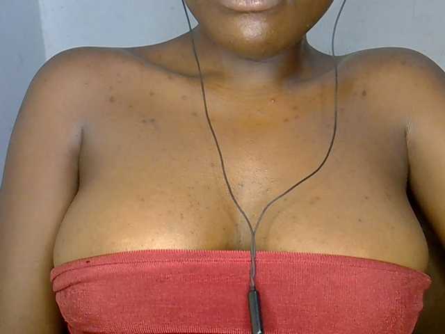 Beachxgirl live cam on BongaCams