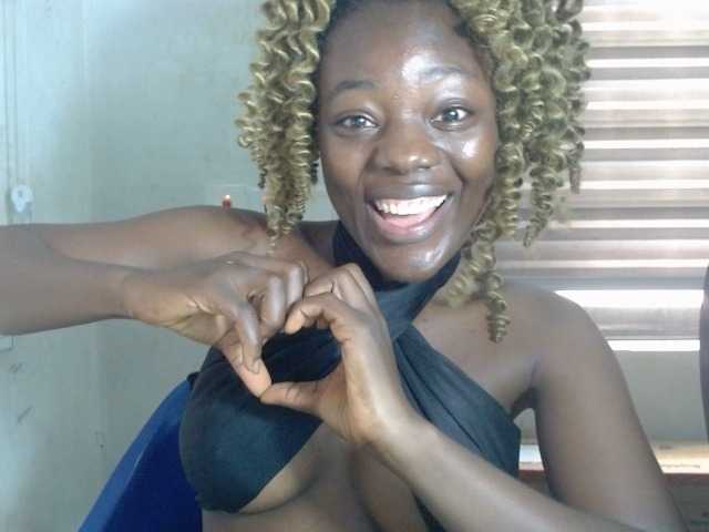 Beachxgirl live cam on BongaCams