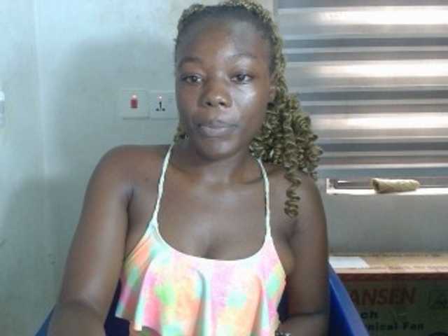 Beachxgirl live cam on BongaCams