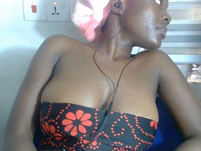 Beachxgirl live webcam show