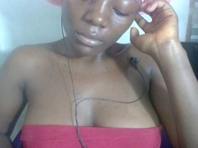 Beachxgirl live cam on BongaCams