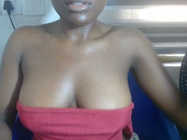Beachxgirl live cam on BongaCams