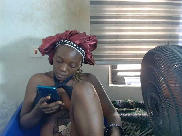 Beachxgirl live cam on BongaCams