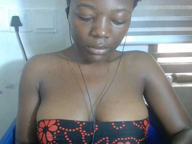 Beachxgirl live cam on BongaCams
