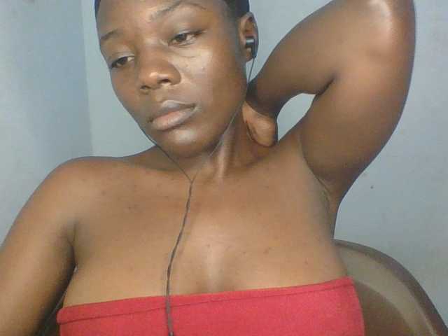 Beachxgirl live cam on BongaCams
