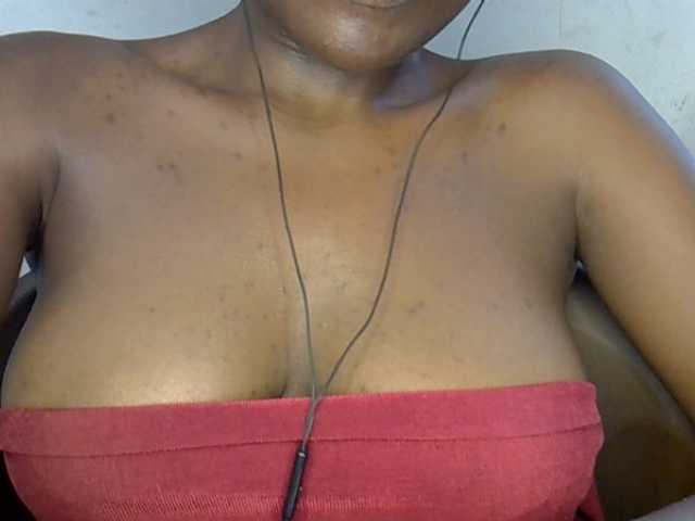 Beachxgirl live cam on BongaCams