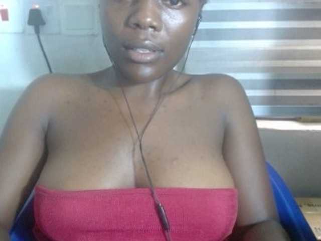 Beachxgirl live cam on BongaCams