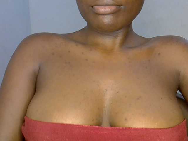 Beachxgirl live cam on BongaCams