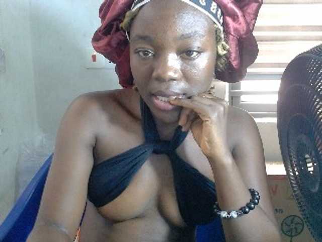 Beachxgirl live cam on BongaCams