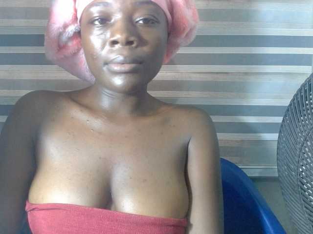 Beachxgirl live cam on BongaCams