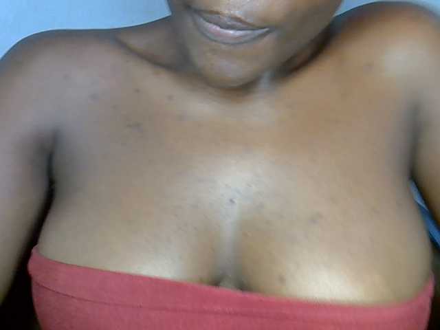 Beachxgirl live cam on BongaCams