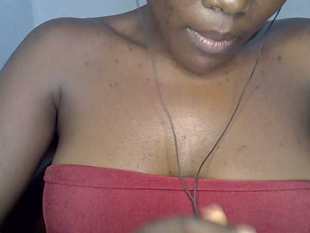 Beachxgirl live cam on BongaCams