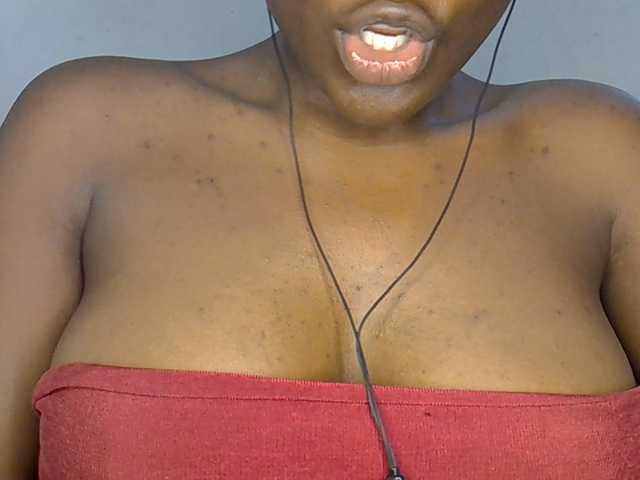 Beachxgirl live cam on BongaCams