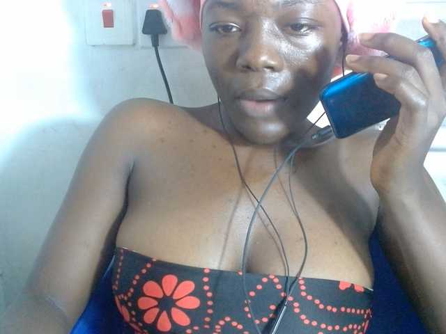 Beachxgirl live cam on BongaCams