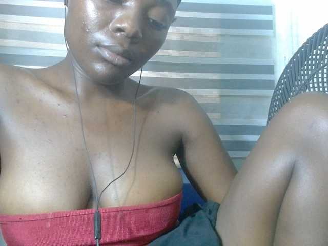 Beachxgirl live cam on BongaCams