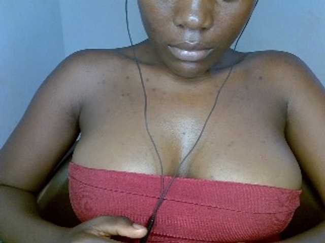 Beachxgirl live cam on BongaCams