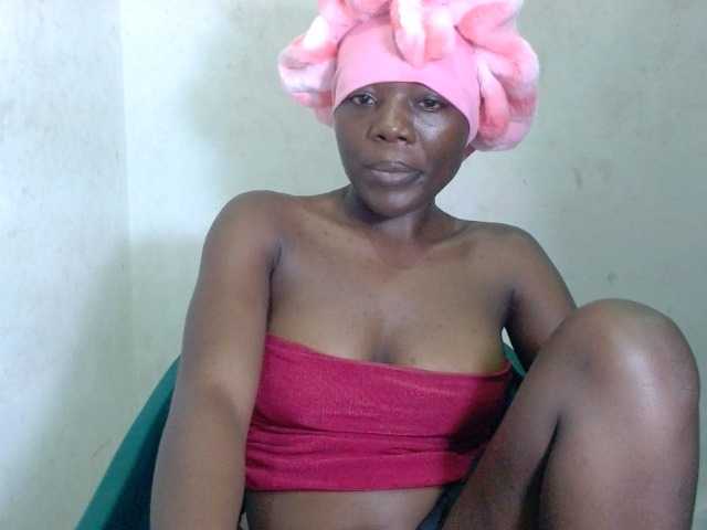 Beachxgirl live cam on BongaCams