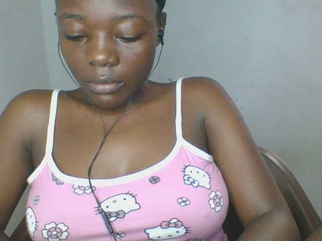 Beachxgirl live cam on BongaCams