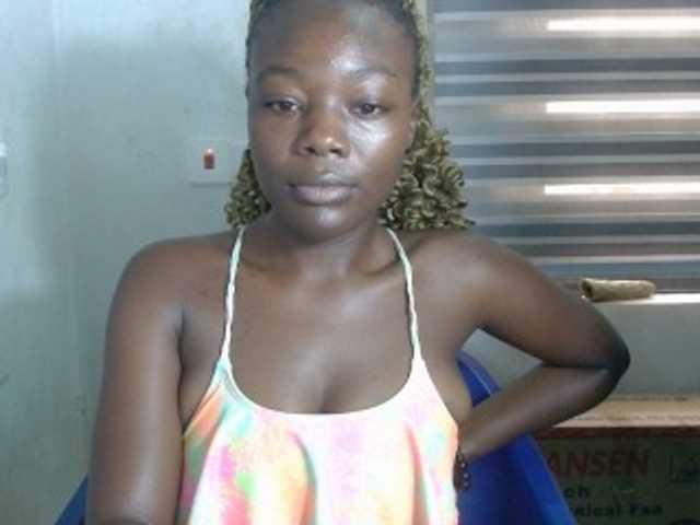 Beachxgirl live cam on BongaCams