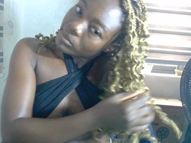 Beachxgirl live cam on BongaCams